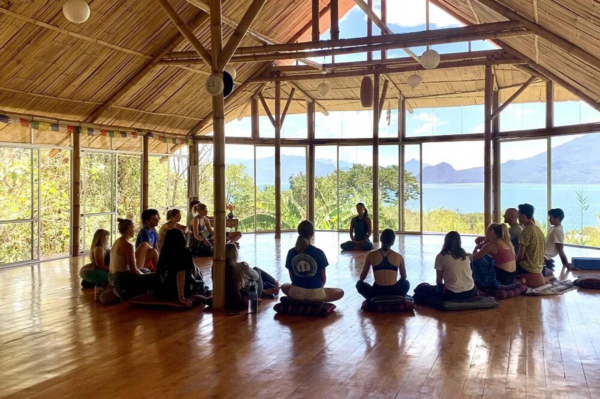 Best Yoga School in Rishikesh